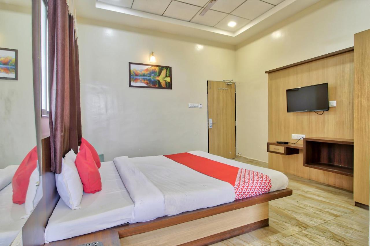 Oyo 61311 Maharaja Agrasen Resort And Lodging Buldhana Exterior photo